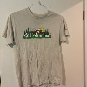 Men’s small Columbia t shirt